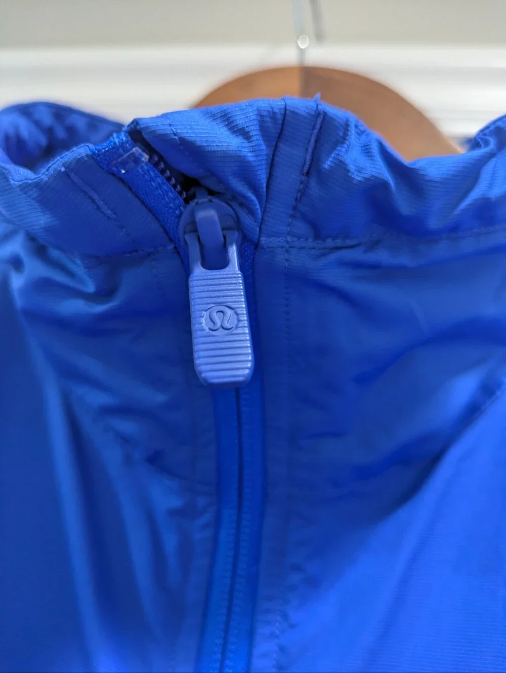 Lululemon Lightweight Cropped Track Jacket Blazer Blue Tone Sz 10 - Picture 8 of 16